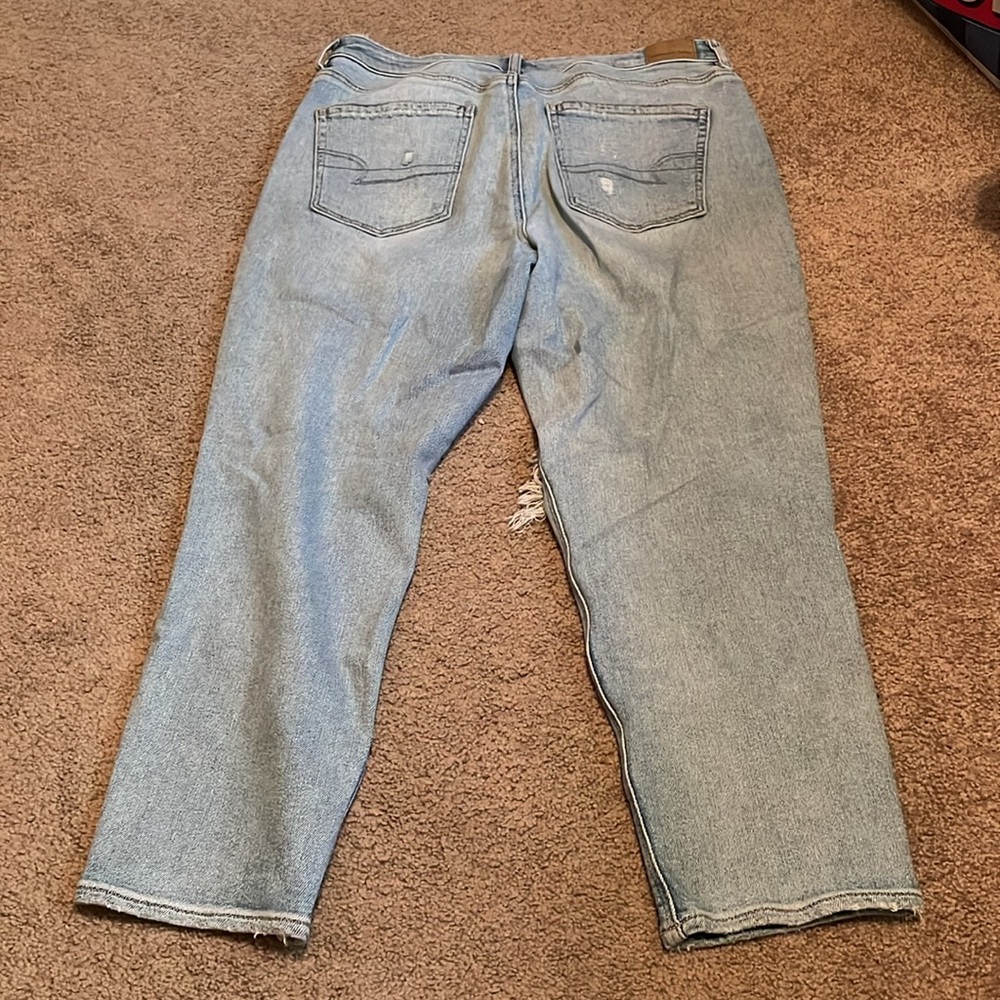 Mom Jean - Picture 2 of 4